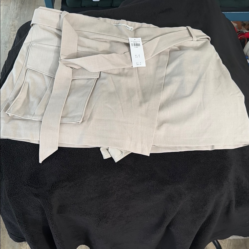 Abercrombie & Fitch Light Beige Wrap Mini Skirt